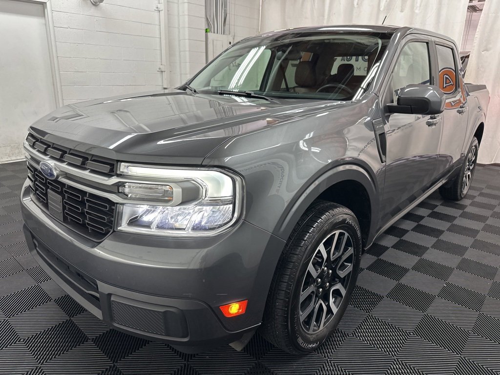 2022 Ford Maverick Lariat photo 3