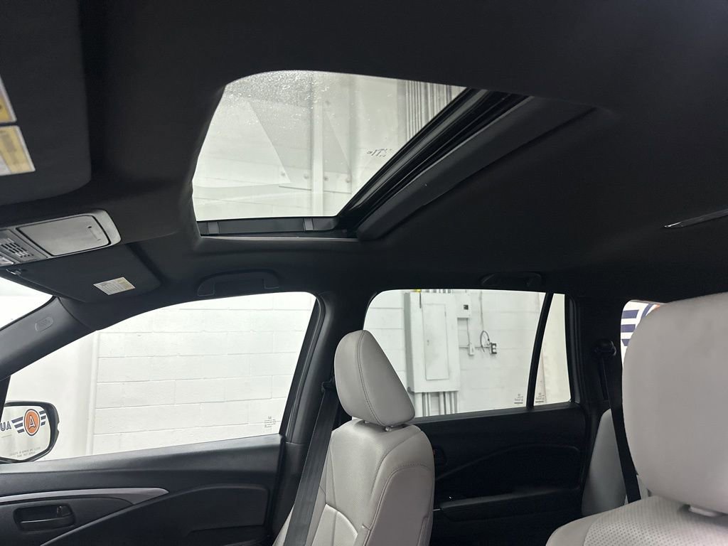2023 Honda Passport EX-L - Photo 37