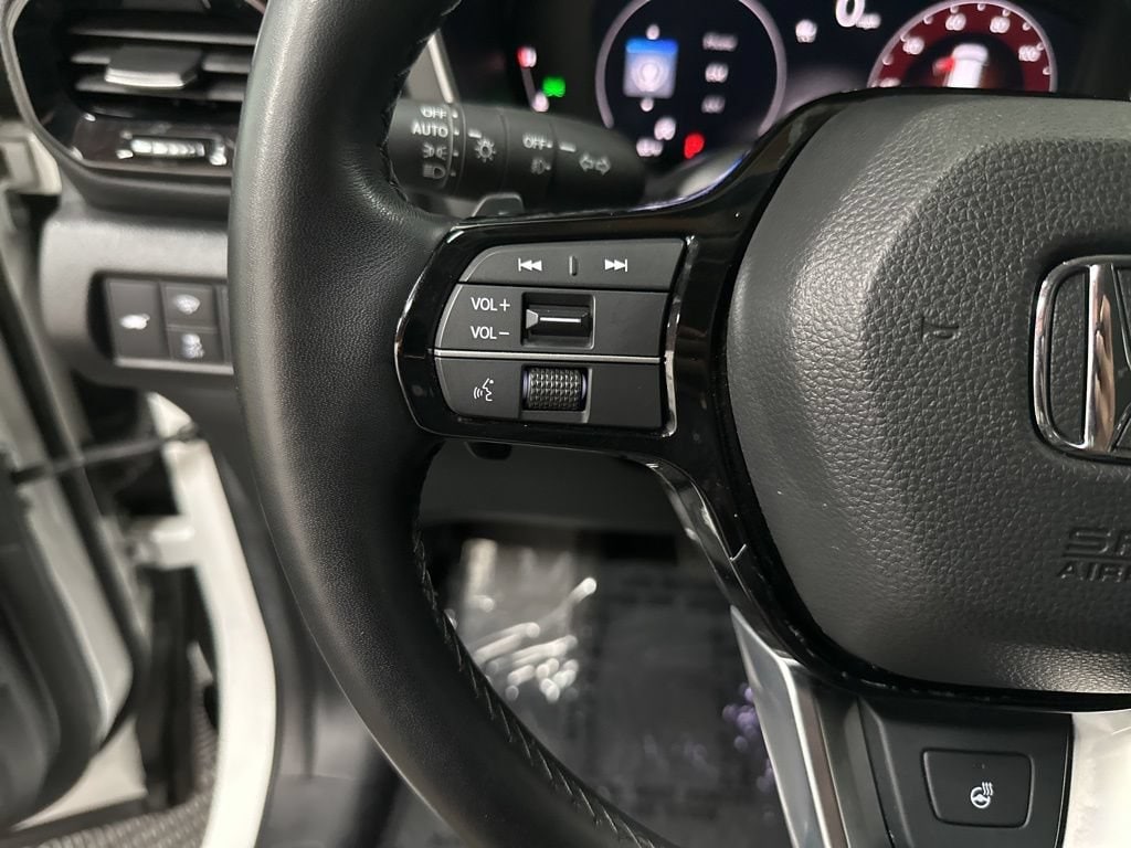2024 Honda Pilot Elite - Photo 16