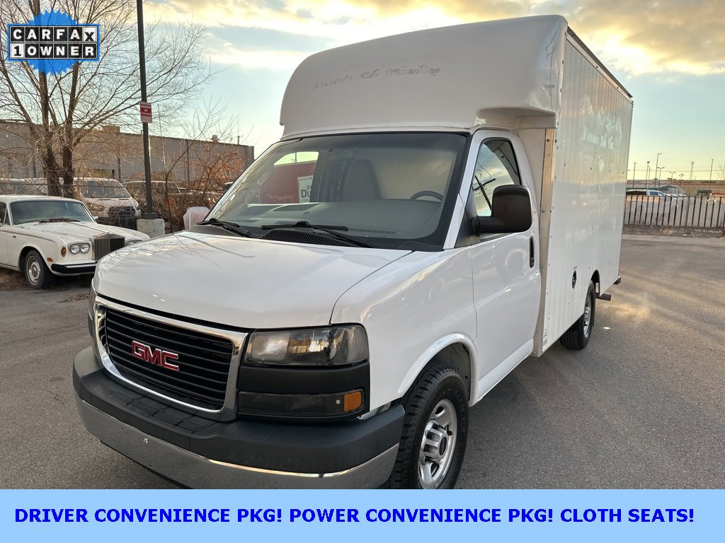 2020 GMC Savana Cutaway Work Van's photo