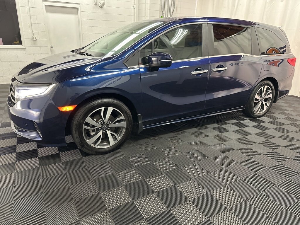 Used 2024 Honda Odyssey Touring Van