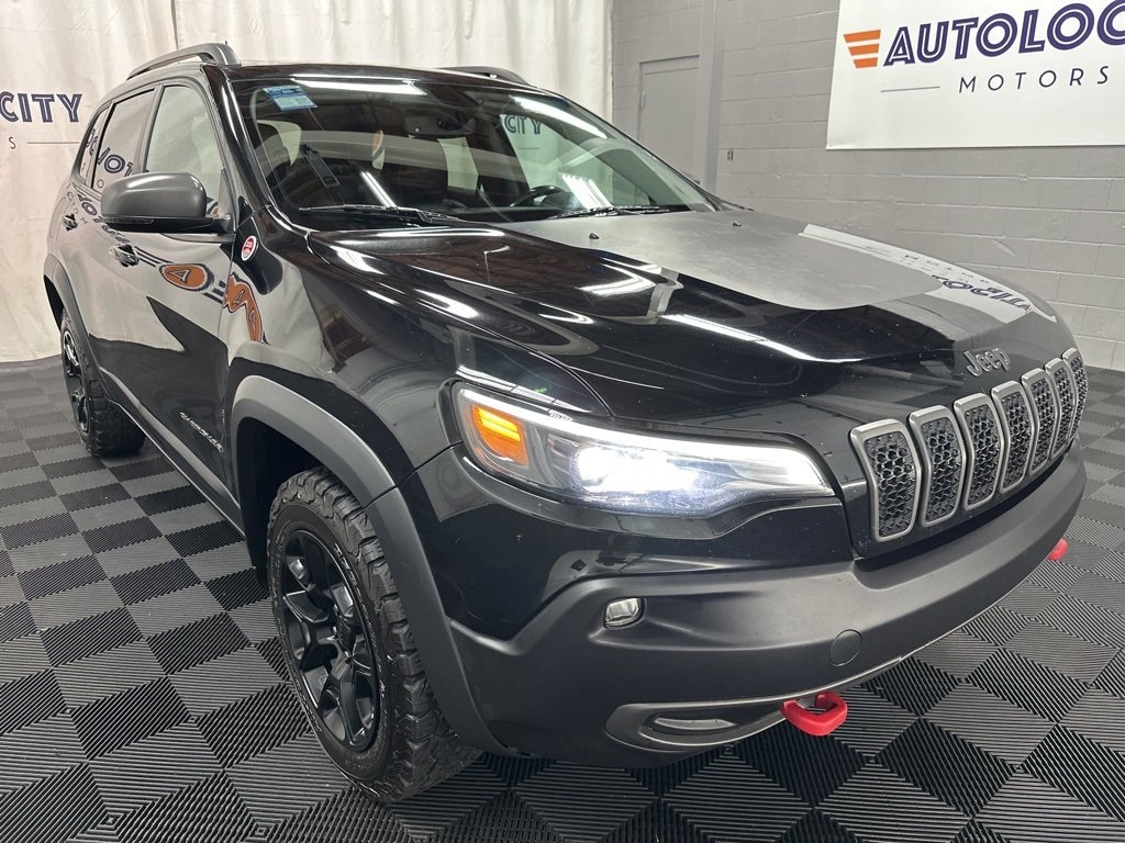 Used 2020 Jeep Cherokee Trailhawk SUV