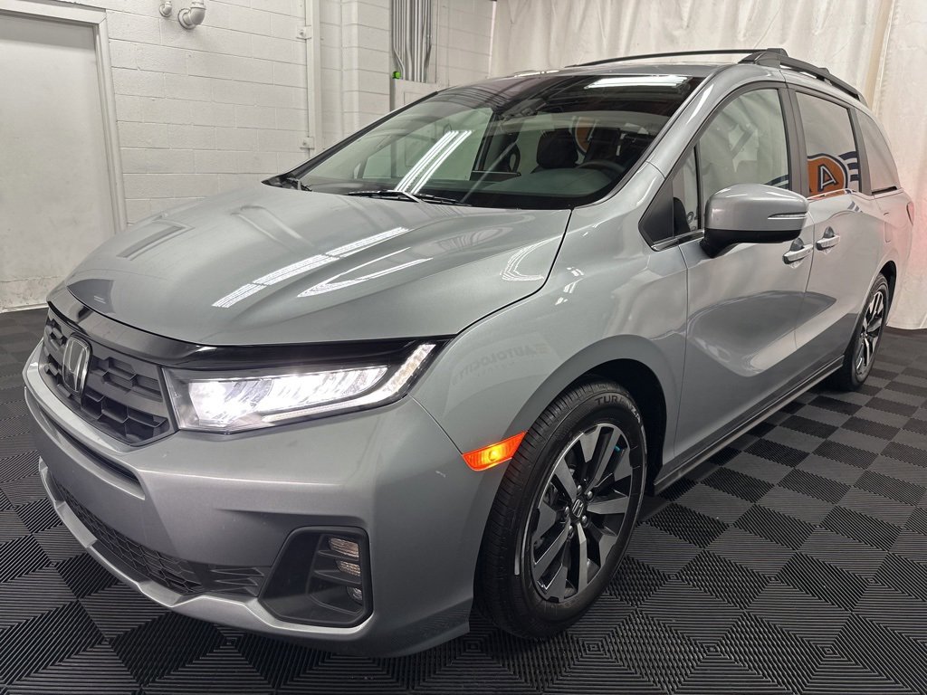 2025 Honda Odyssey EX-L photo 4