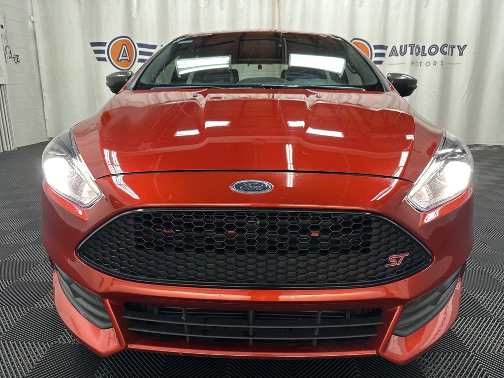 2018 Ford Focus ST photo 3