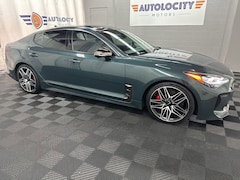 2022 Kia Stinger GT2 Sedan