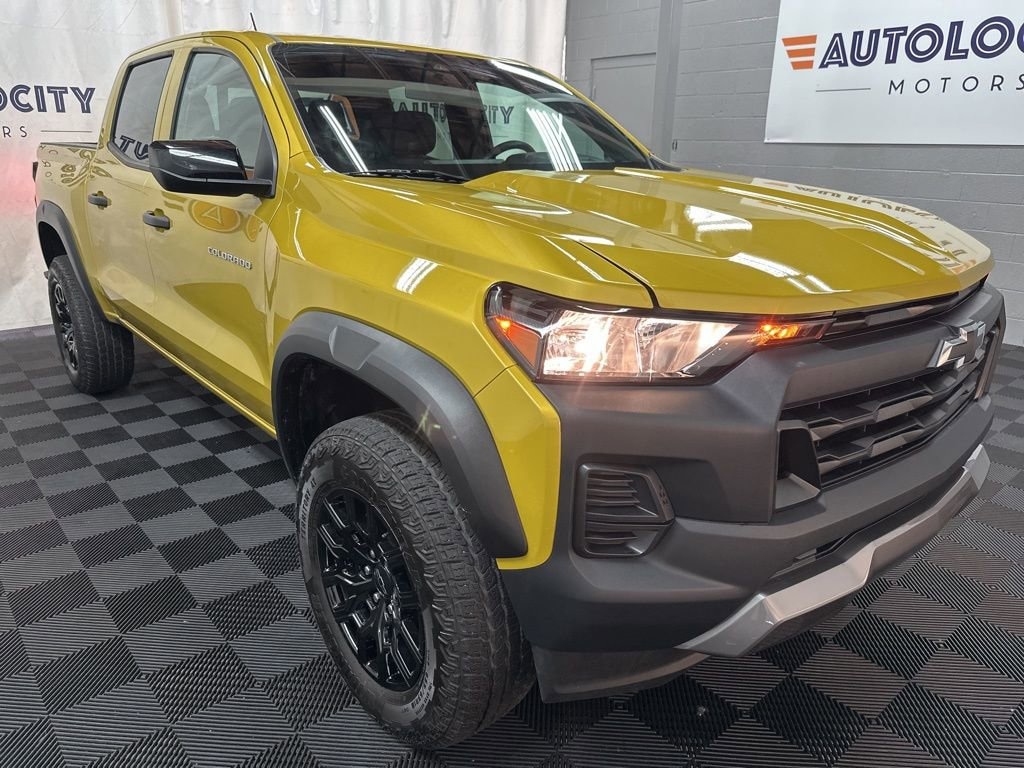 Used 2023 Chevrolet Colorado 4WD Trail Boss Truck Crew Cab