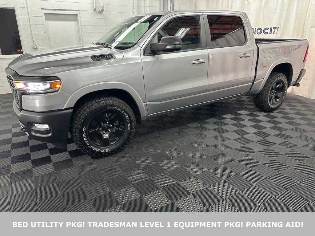 2025 RAM 1500 Warlock 4x4 Crew Cab 5'7's photo