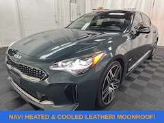 2022 Kia Stinger GT2 Sedan