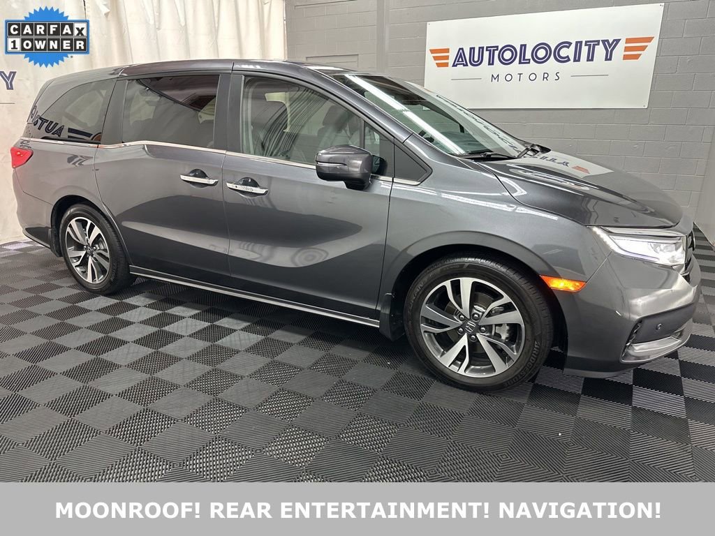 2024 Honda Odyssey Touring's photo