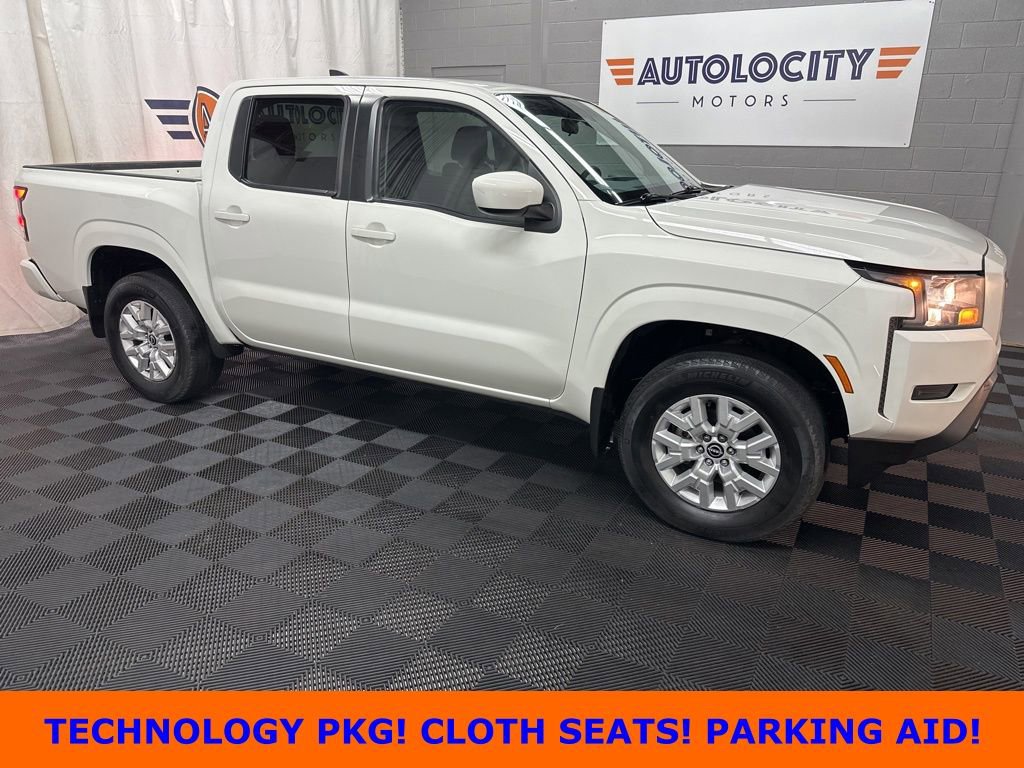 2022 Nissan Frontier SV Crew Cab 4X4 SWB's photo