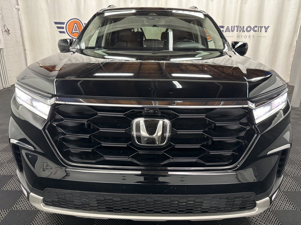 2024 Honda Pilot Elite photo 3