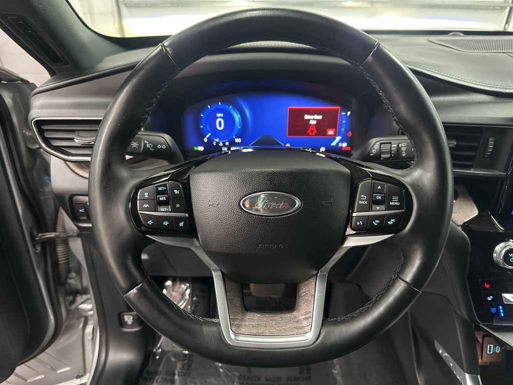 2022 Ford Explorer Platinum - Photo 13