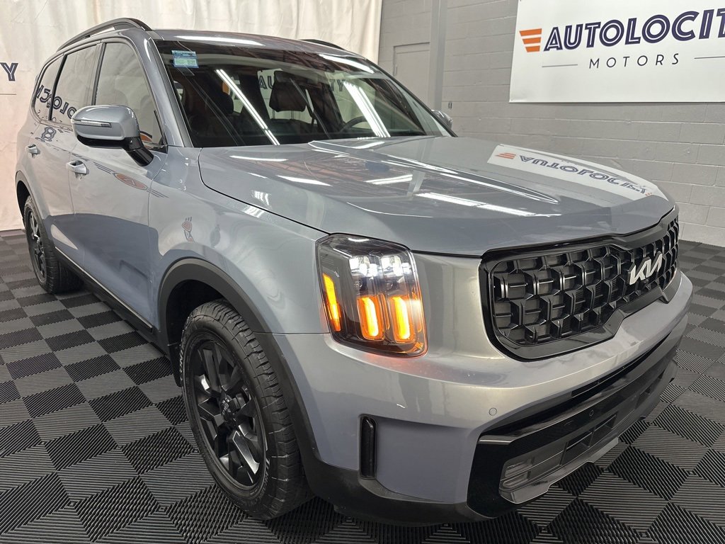 2024 Kia Telluride SX Prestige X-Pro photo 2