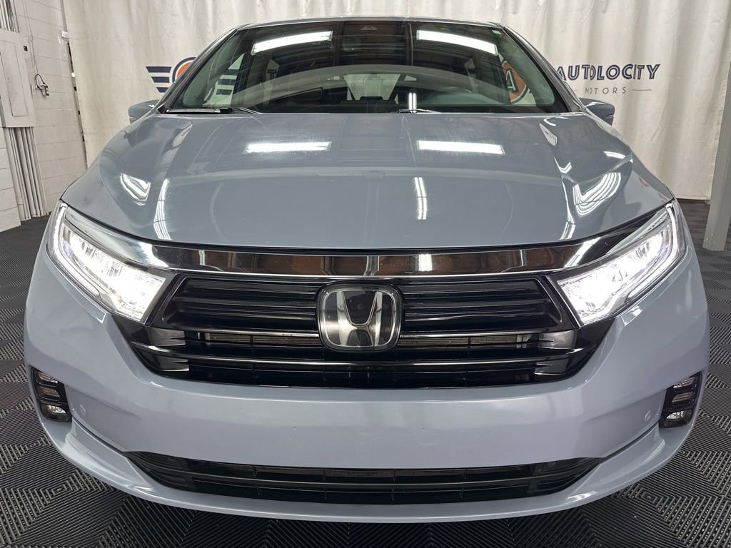 Used 2024 Honda Odyssey Elite Van