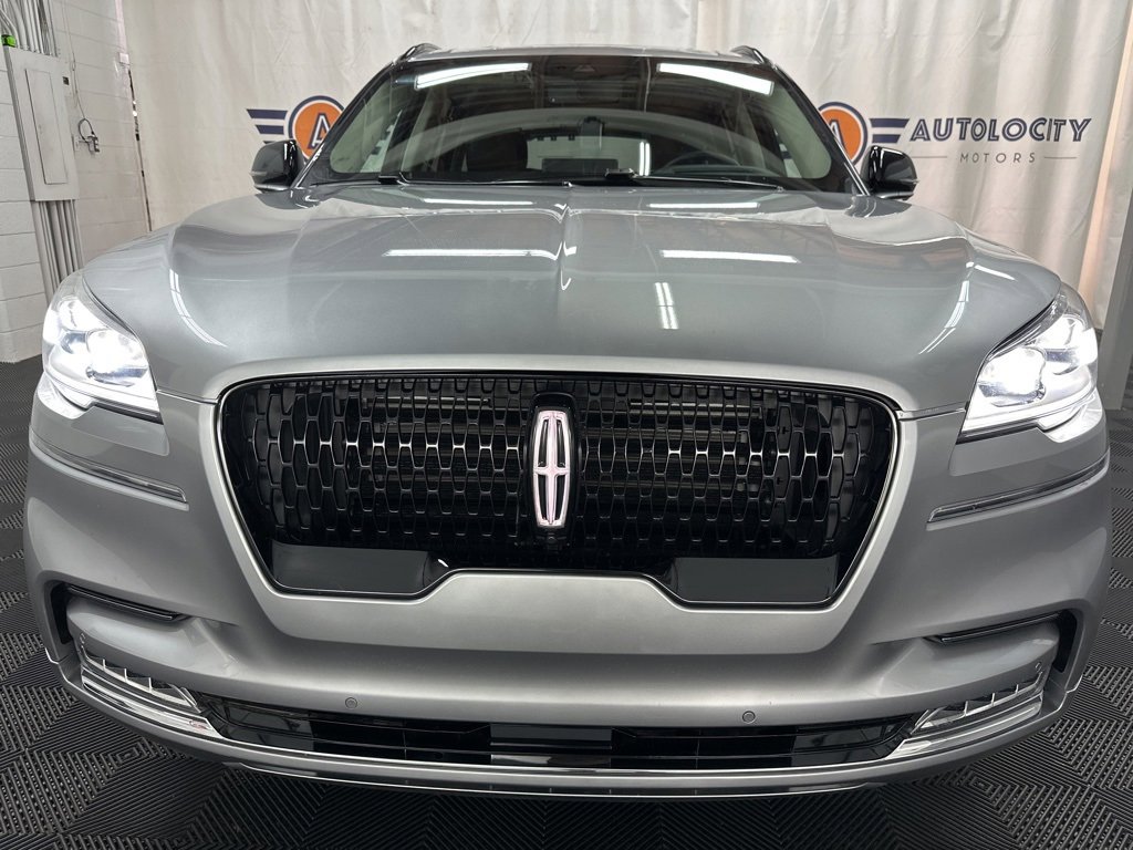 2023 Lincoln Aviator Reserve photo 3