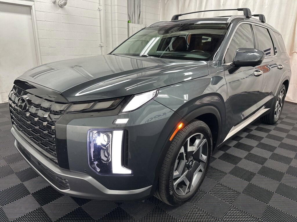 Used 2023 Hyundai Palisade Limited SUV