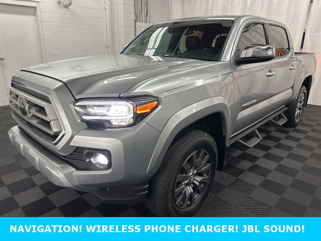 2022 Toyota Tacoma Limited's photo