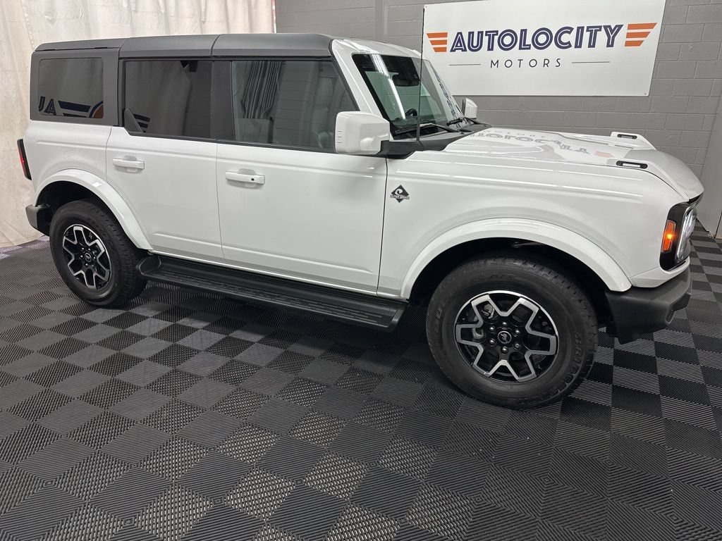 Used 2025 Ford Bronco Outer Banks SUV