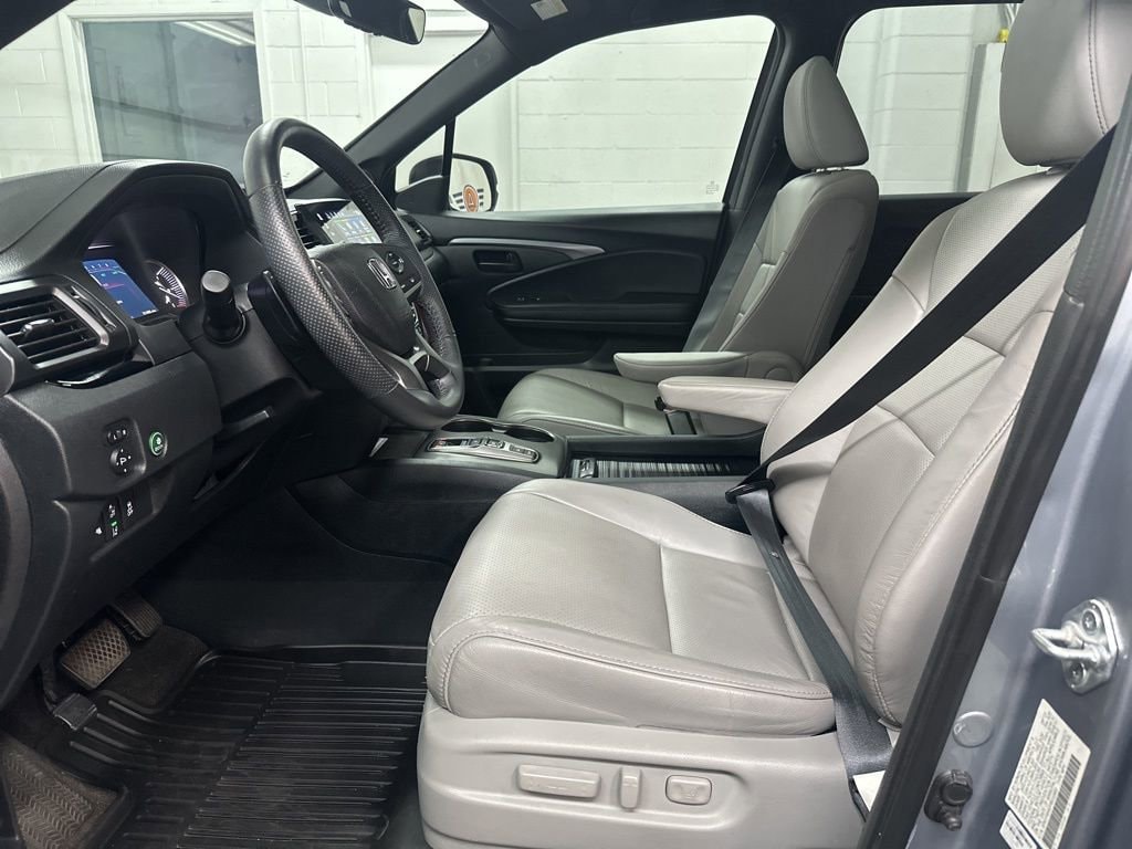 2023 Honda Passport EX-L - Photo 21