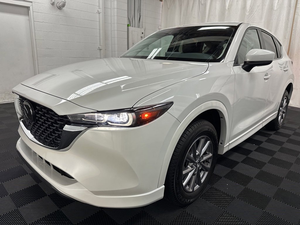 2024 Mazda CX-5 2.5 Select photo 4