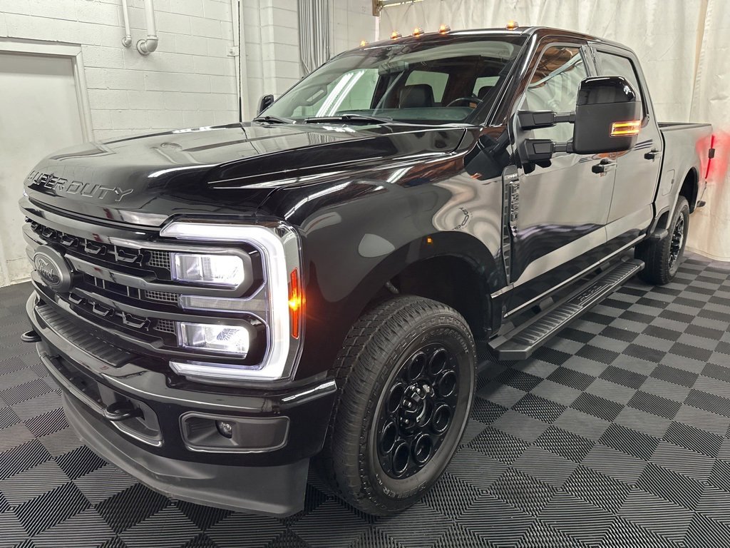 2024 Ford F-350 Lariat photo 4