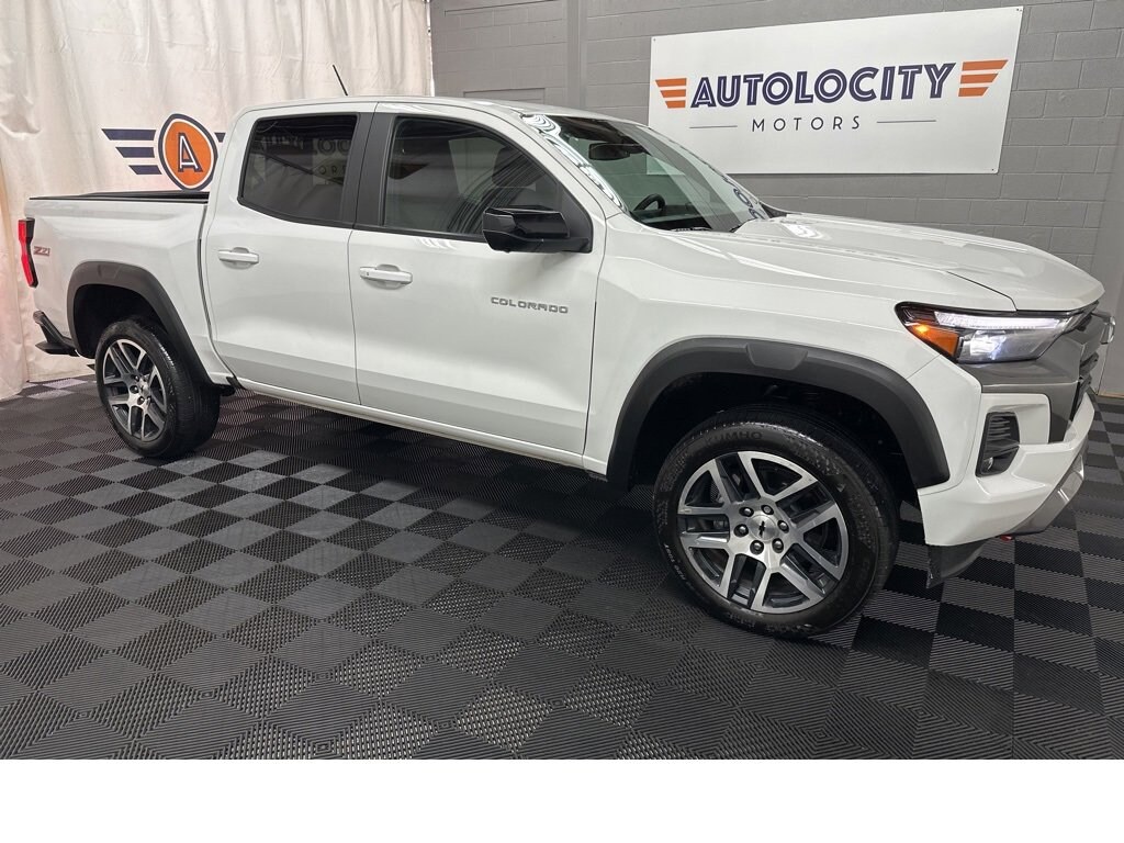 Used 2024 Chevrolet Colorado 4WD Z71 Truck Crew Cab