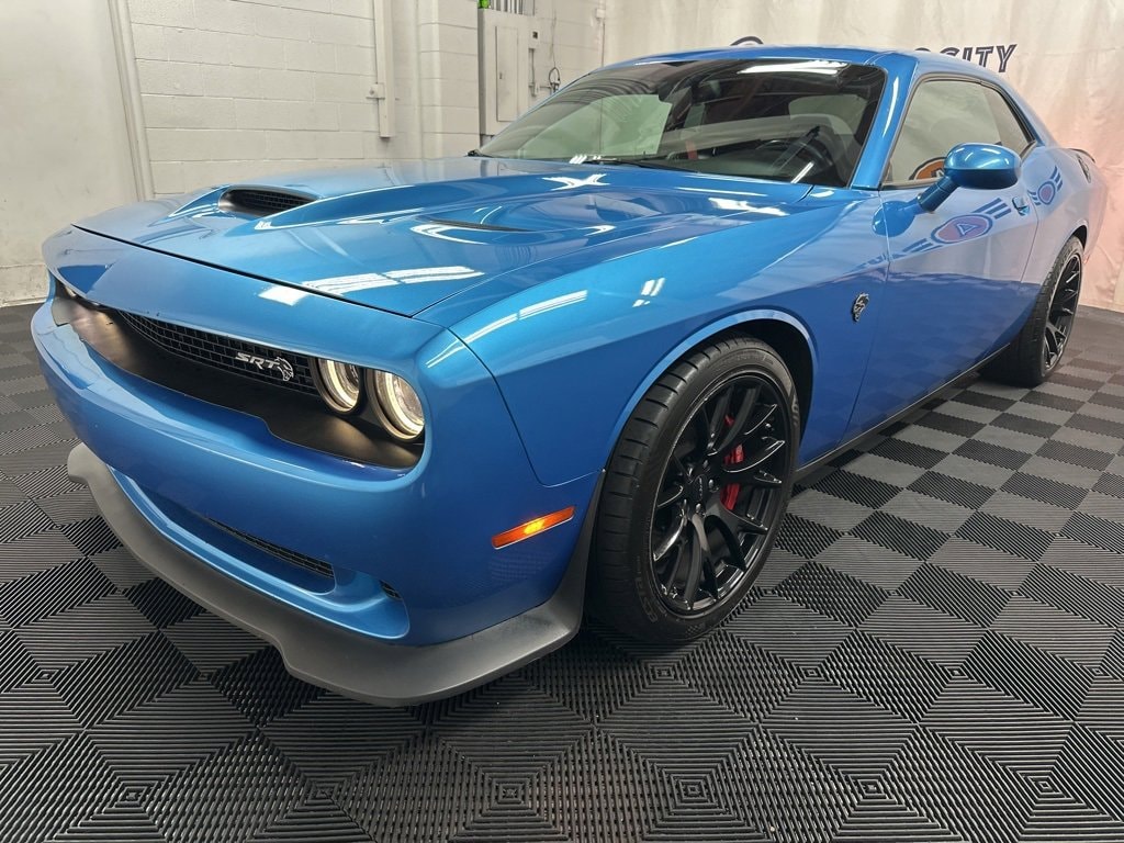 Used 2016 Dodge Challenger SRT Hellcat Coupe