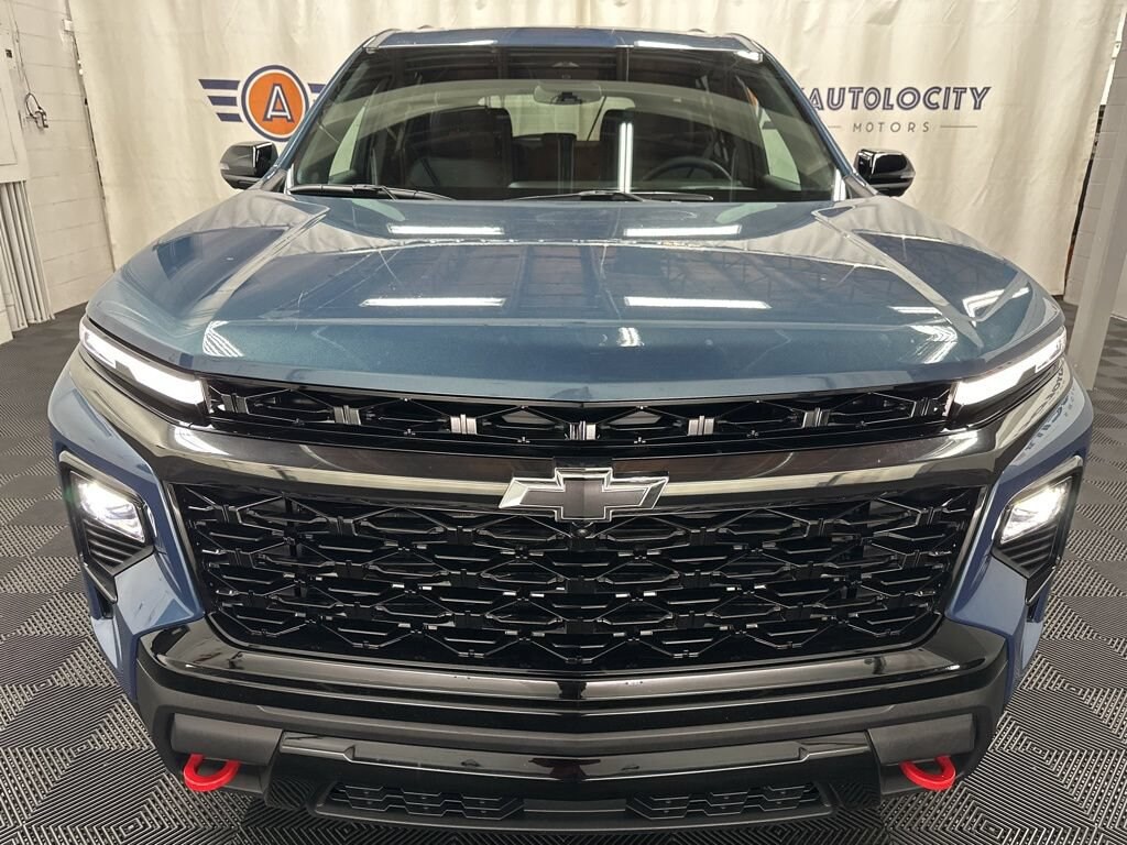 Used 2025 Chevrolet Traverse AWD Z71 SUV