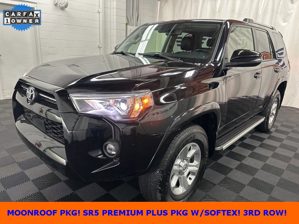 2022 Toyota 4Runner SR5 Premium's photo