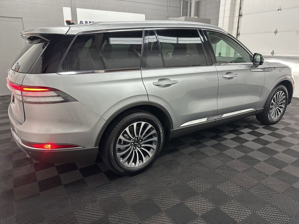 2024 Lincoln Aviator Premiere - Photo 10