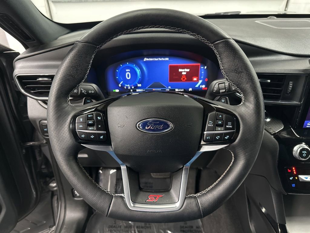 2024 Ford Explorer ST - Photo 14