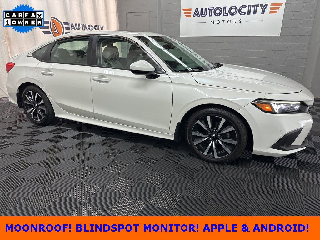 2024 Honda Civic EX's photo