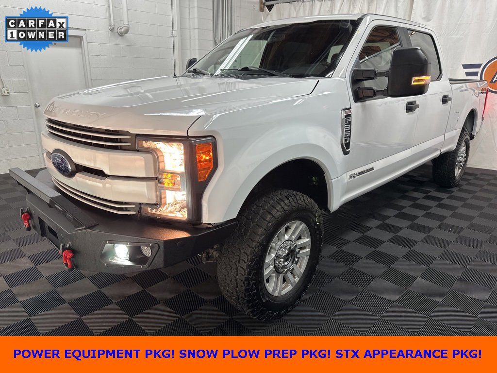 2019 Ford F-350 Super Duty XL's photo