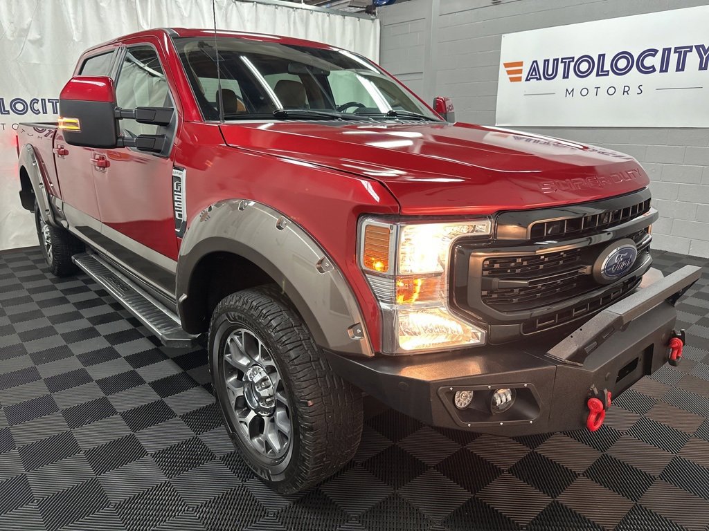 2022 Ford F-250 Lariat photo 2