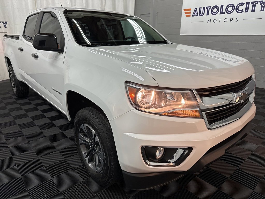 2021 Chevrolet Colorado Z71 photo 2