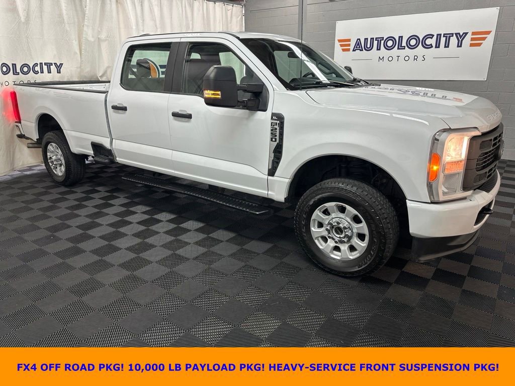 2023 Ford F-250 XL 4x4 Crew Cab 8' Box's photo