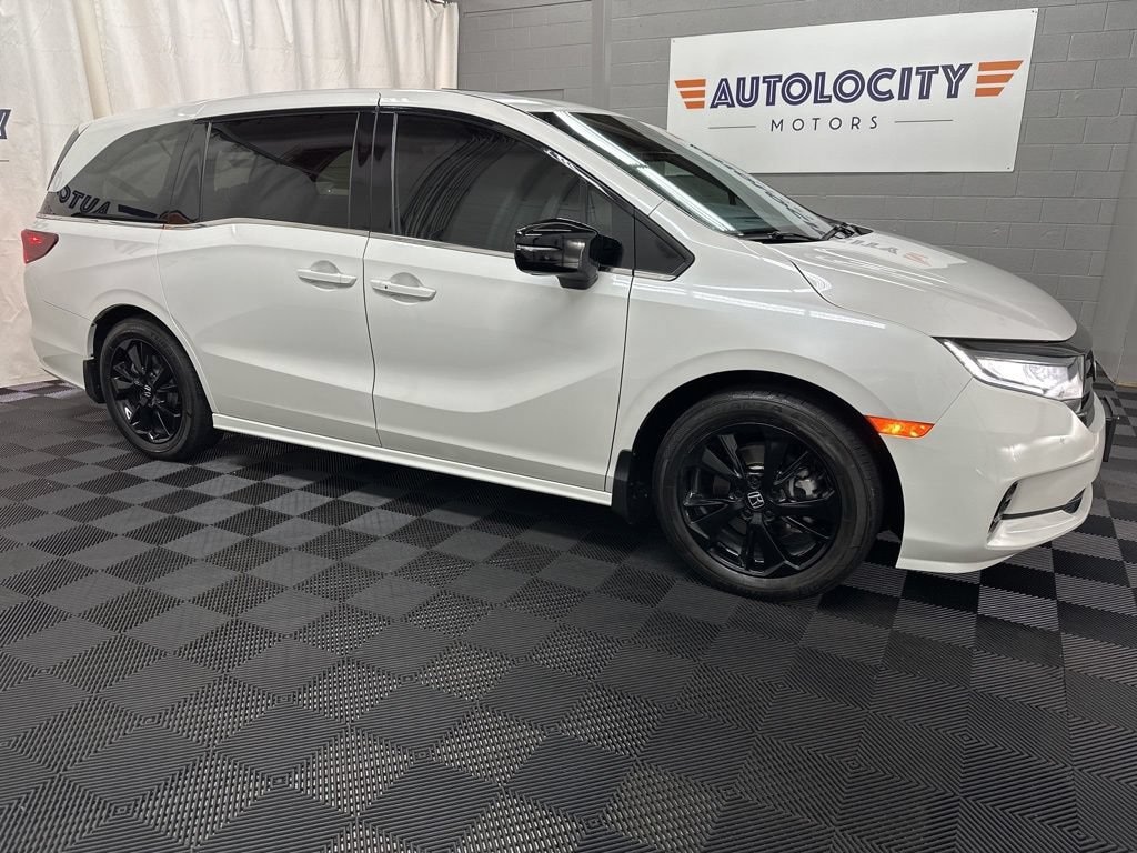 Used 2024 Honda Odyssey Sport Van
