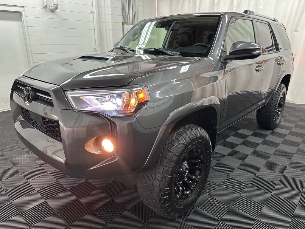 2021 Toyota 4Runner SR5 Premium photo 4