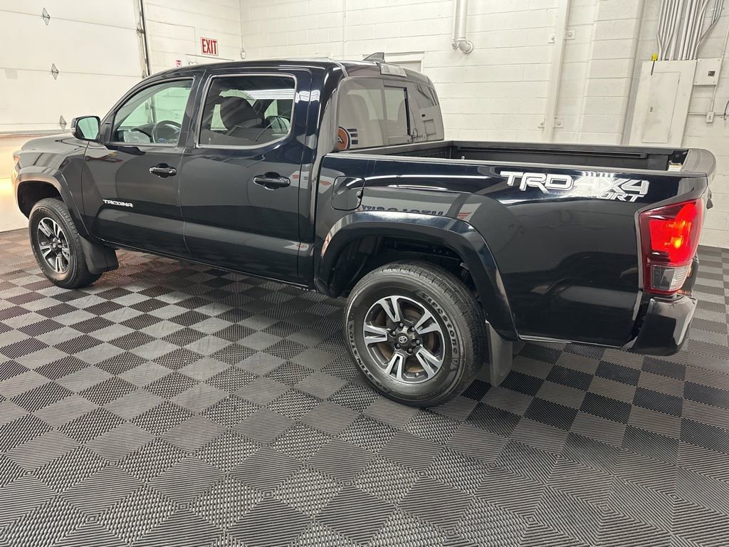 2019 Toyota Tacoma TRD Sport - Photo 6