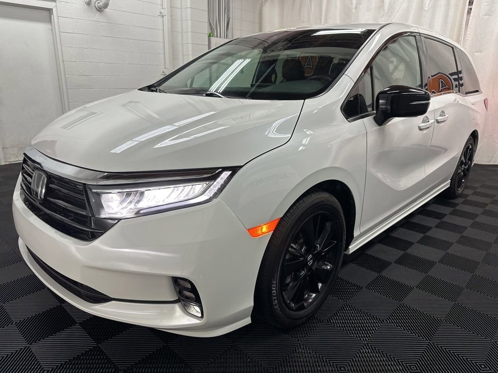 Used 2024 Honda Odyssey Sport Van