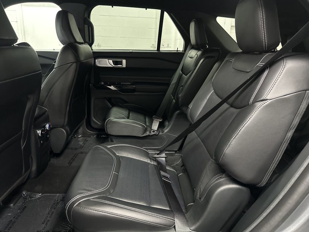 2024 Ford Explorer ST - Photo 37