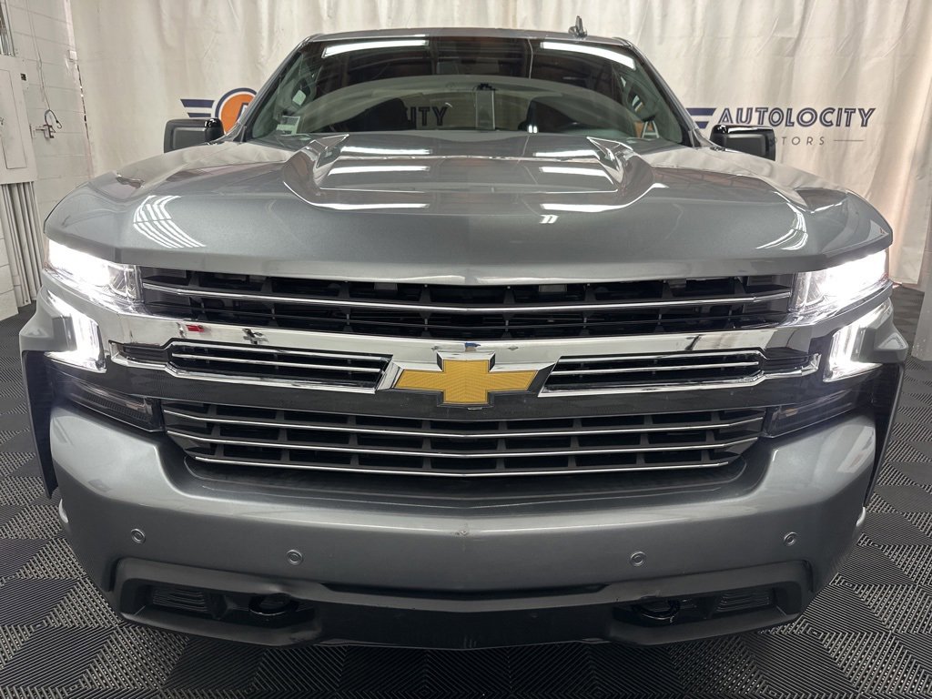 2020 Chevrolet Silverado 1500 RST photo 3