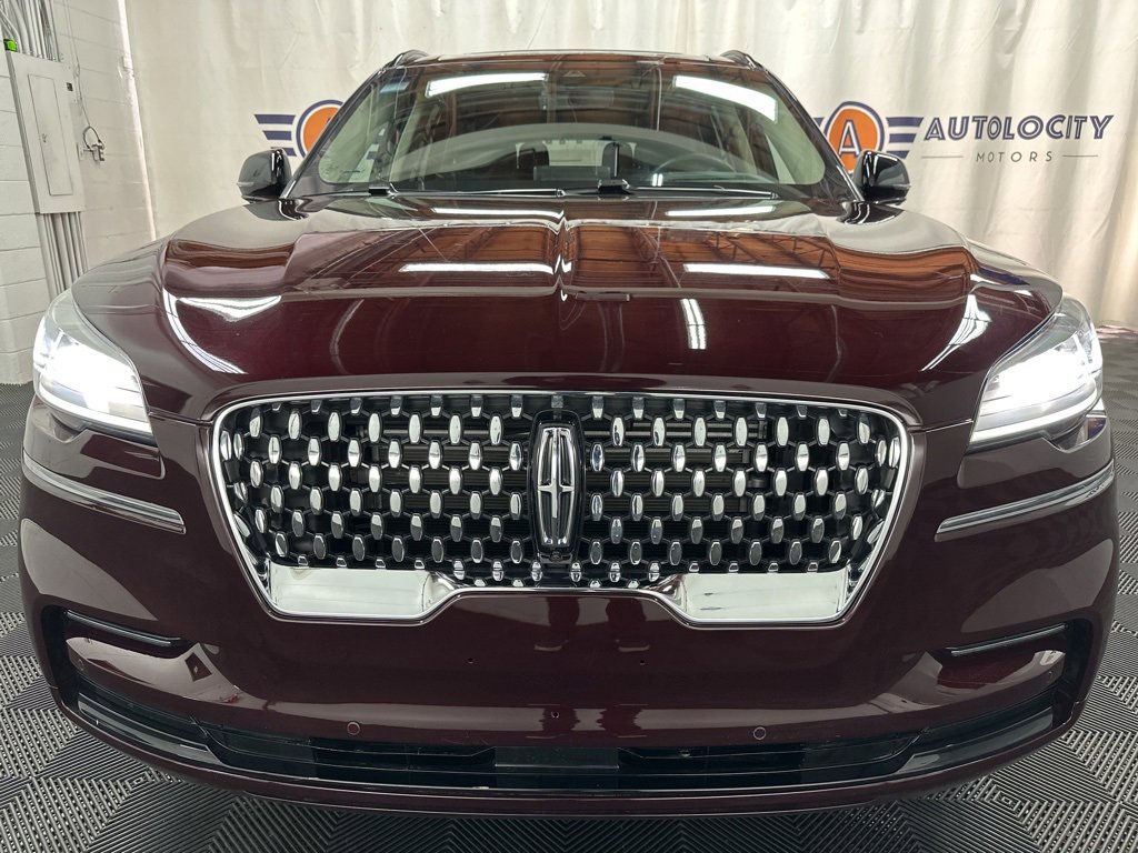2023 Lincoln Aviator Reserve photo 3