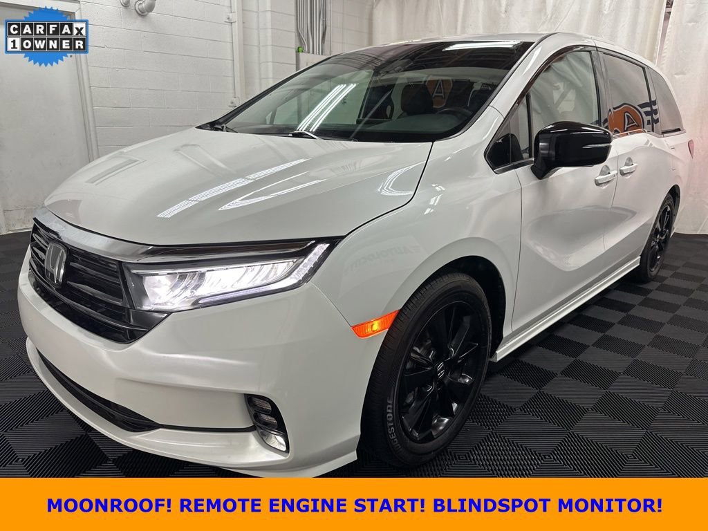 2024 Honda Odyssey SPORT's photo