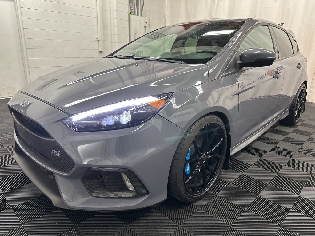 2017 Ford Focus RS photo 4