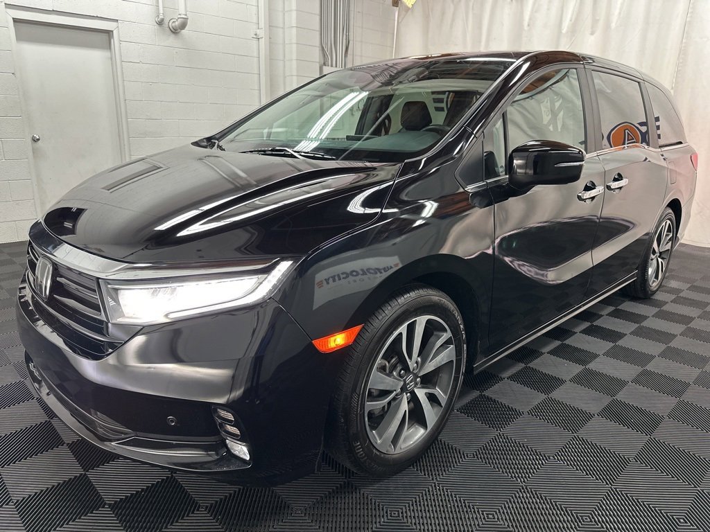 2024 Honda Odyssey Touring photo 4