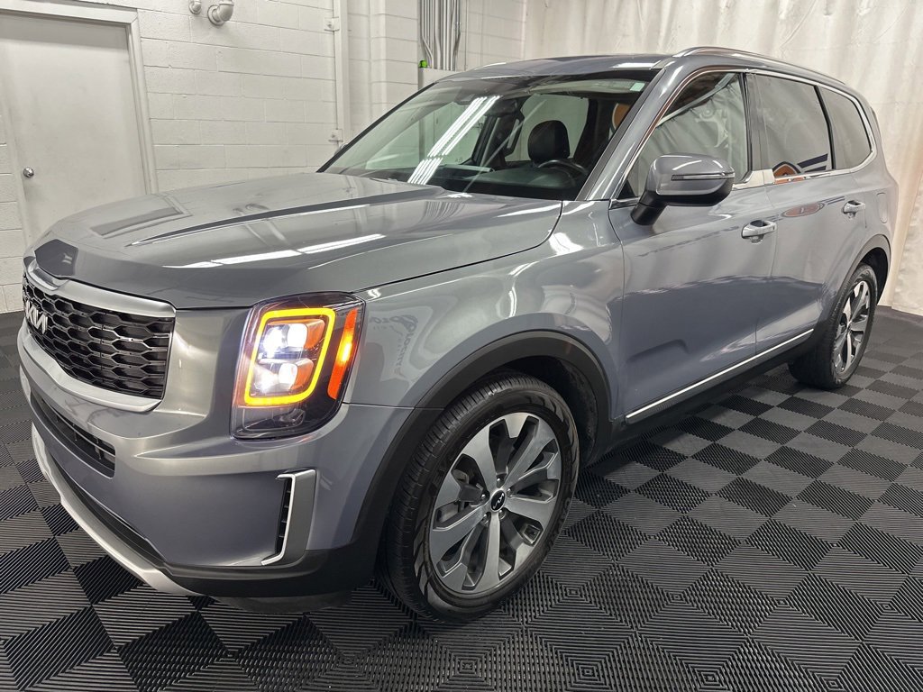 2022 Kia Telluride EX photo 4