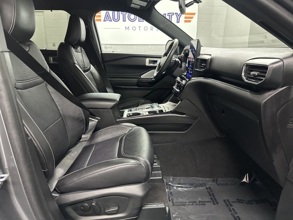 2024 Ford Explorer ST - Photo 20