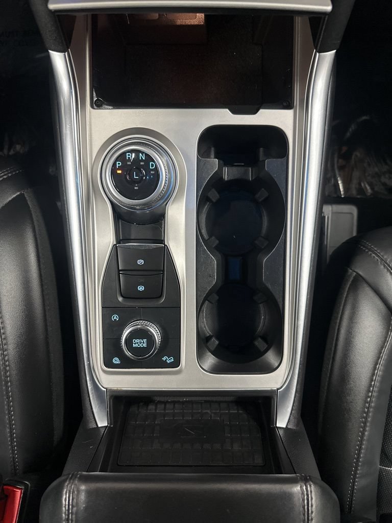 2022 Ford Explorer Platinum - Photo 22
