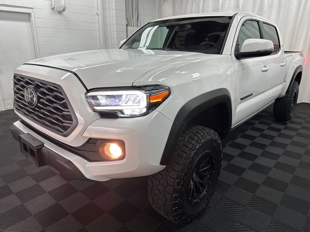 2023 Toyota Tacoma TRD Off-Road photo 4